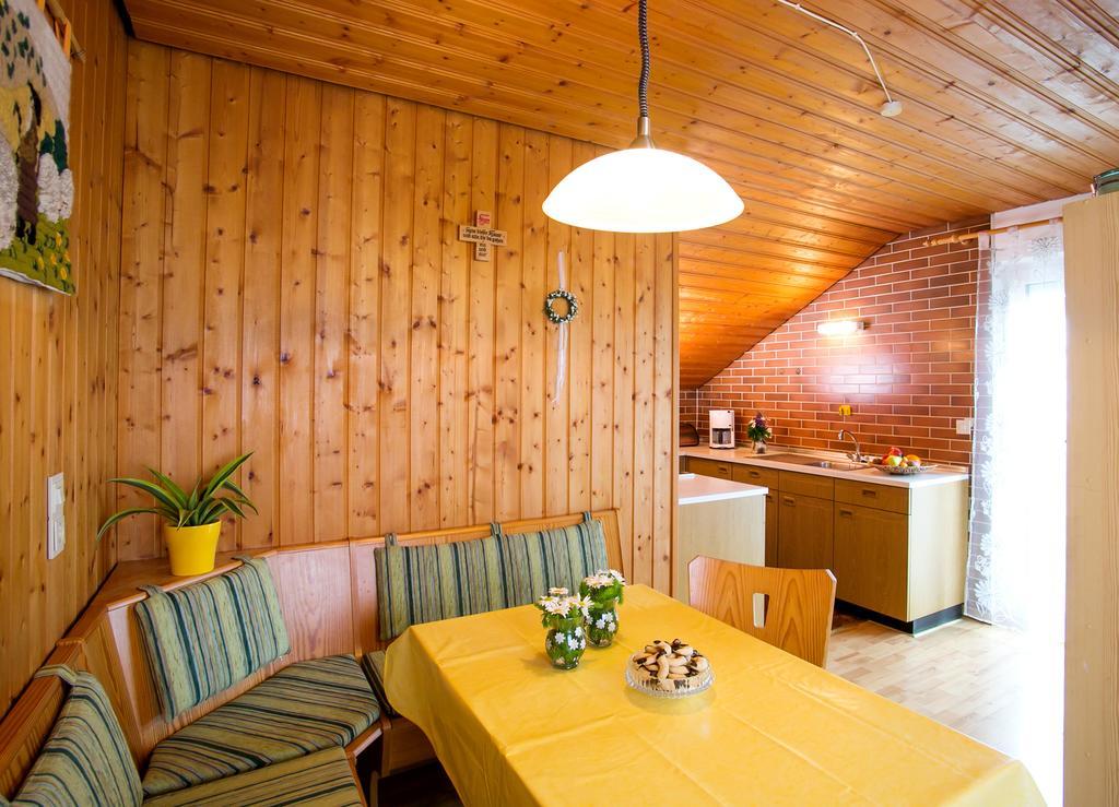 Ferienhaus Endl Freyung Kamer foto